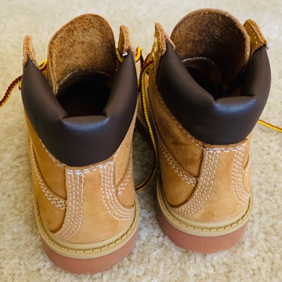 Timberlands - Picture 9 of 16